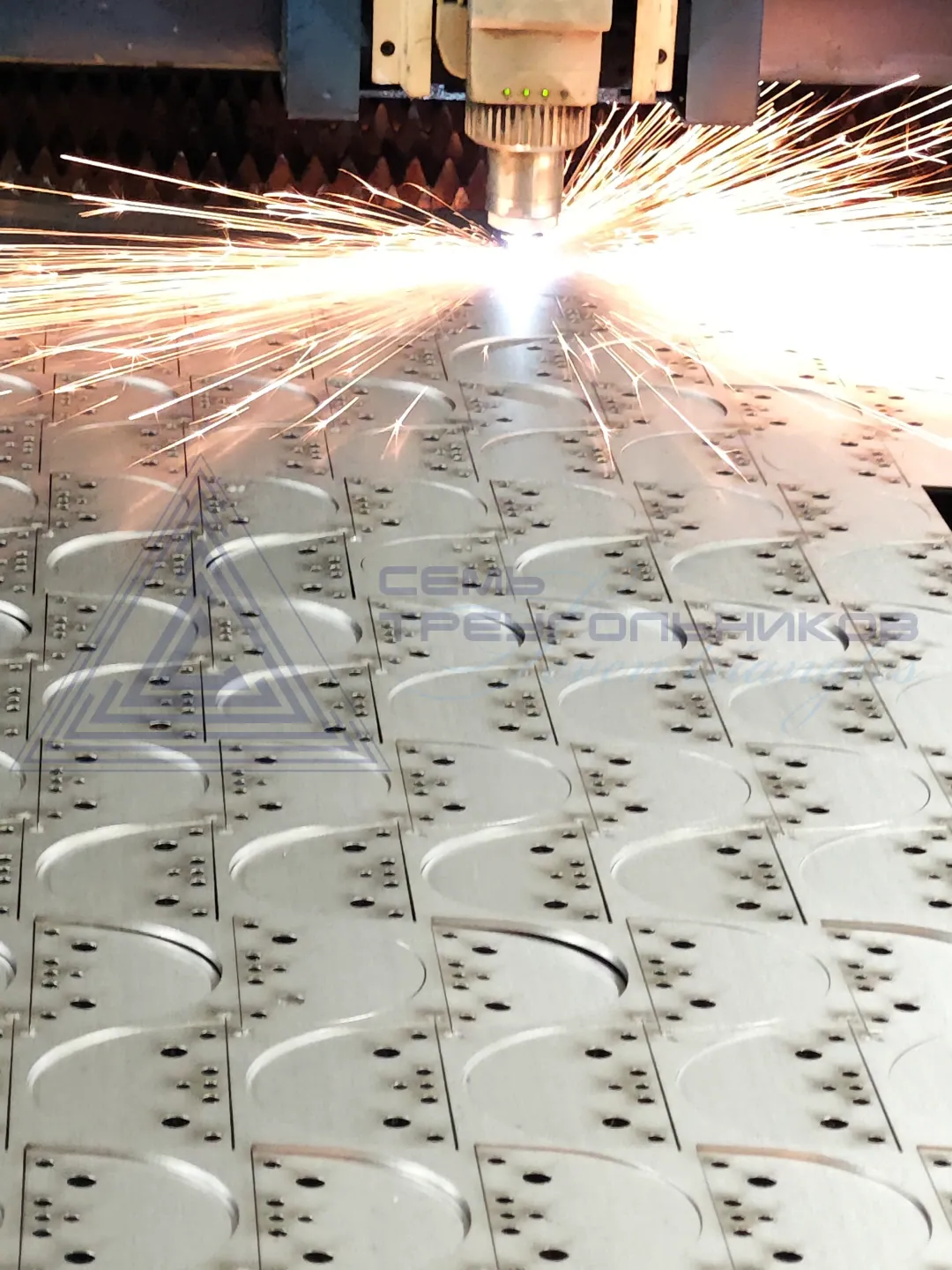 Процесс лазерной резки стали